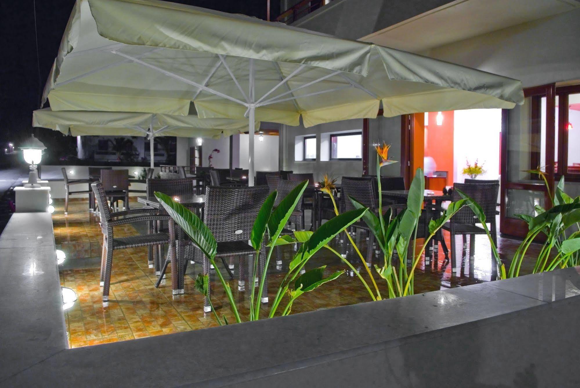 Syia Hotel Soúgia Exterior foto